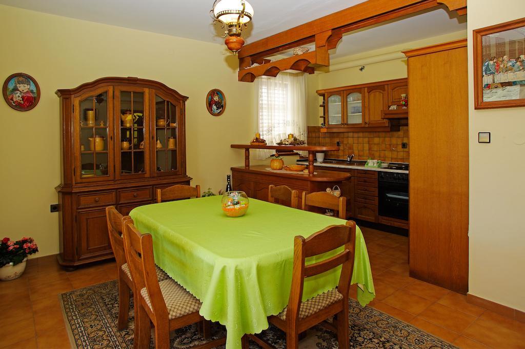 Apartments Julija Вела-Лука Номер фото